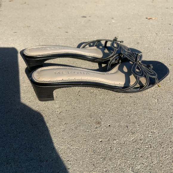 cute little butterfly heels - Picture 2 of 2